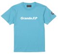 【先行予約販売：2024年8月下旬発売〜お届け商品】 【BIGサイズ対応商品】 Grande.F.Pスタンダード.ロゴプリント半袖Tシャツ　アクアブルーｘホワイト